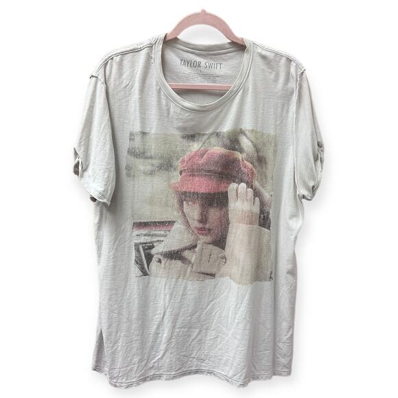 Taylor Swift Tops - Taylor Swift Red Album Cover Merch Distressed Tee